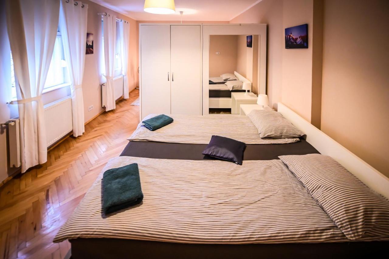 Jules' Sunny, Spacious And Central Apartment ซีบิว ภายนอก รูปภาพ